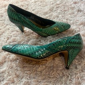 Vintage genuine snakeskin heels